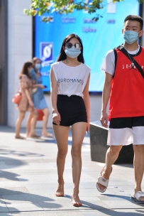 【精选街拍】Vol.3498 休闲黑白搭配 [45P-951MB]